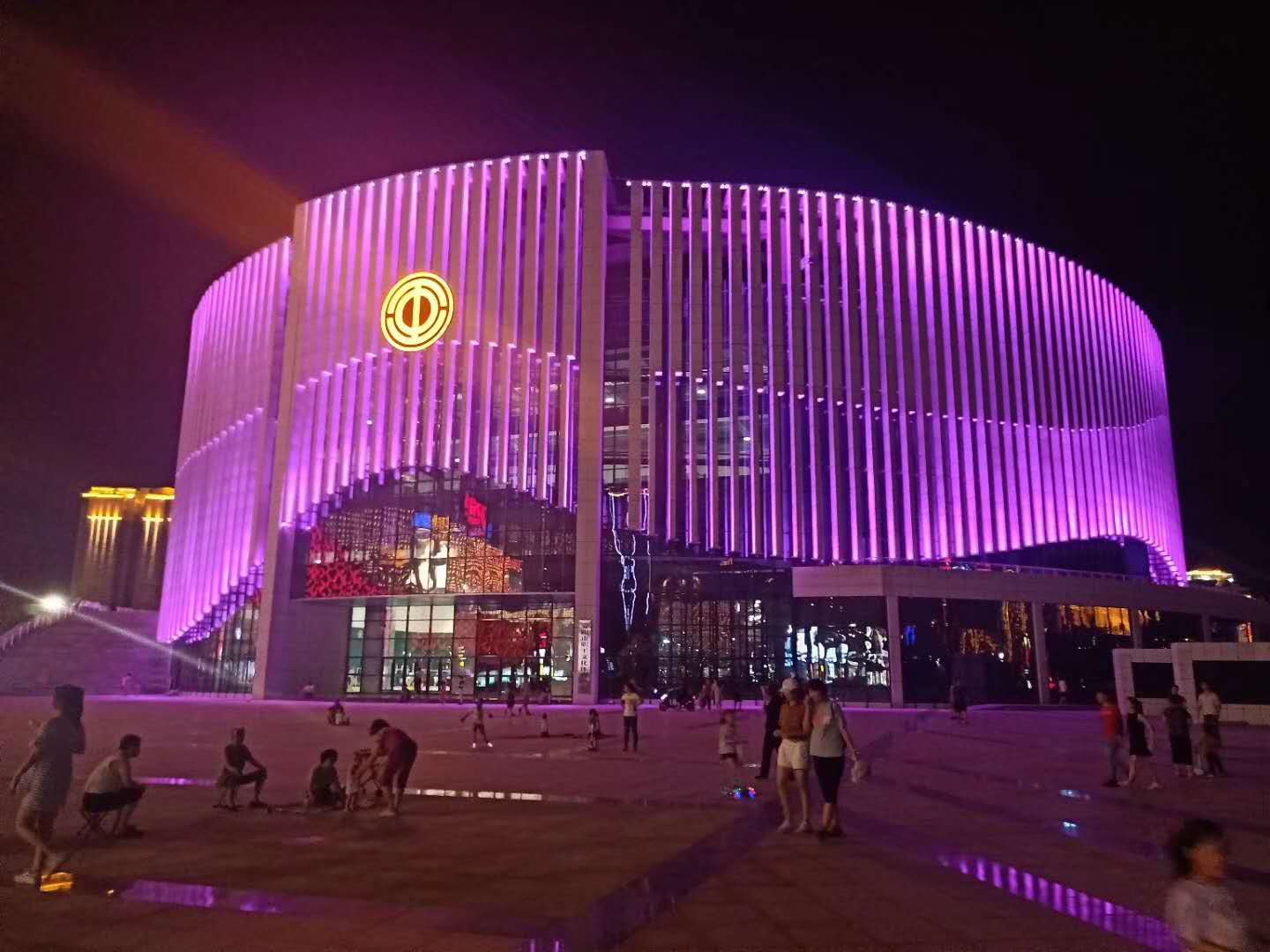 踐行工匠精神(shen)，我們繼續砥礪前(qian)行(xing)